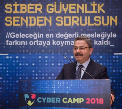 CyberCamp 2018 Sayın Ahmet Akça' nın katılımıyla tamamlandı CyberCamp 2018 Sayın Ahmet Akça' nın katılımıyla tamamlandı